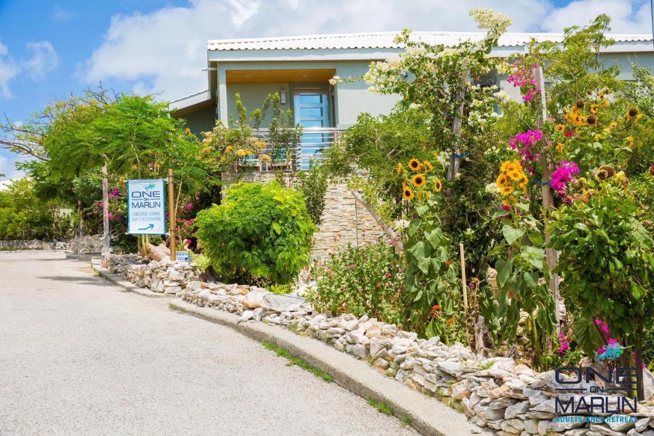 One On Marlin Resort (Adults Only) Turtle Cove Exterior foto